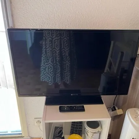 Studio Cap D'agde, 1 Piece, 4 Personnes - Fr-1-749-4